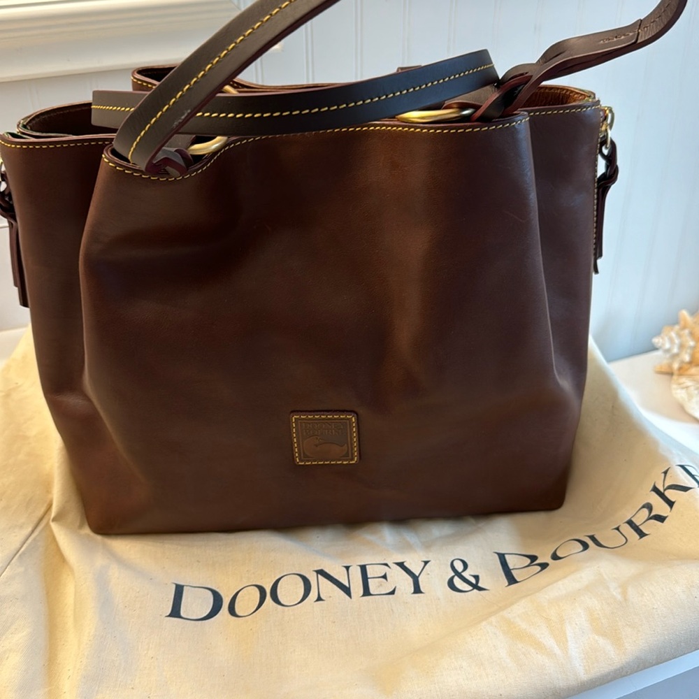 Dooney large zip Barlow’s bag